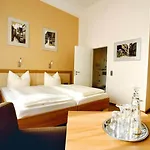 Deutsches Haus Hotel