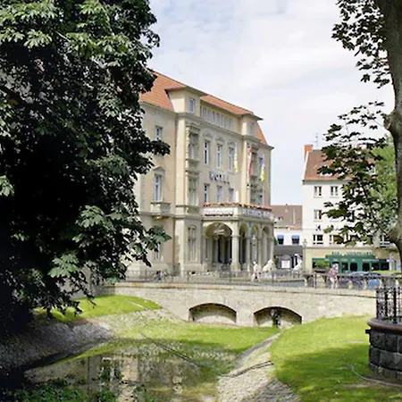 Deutsches Haus فندق