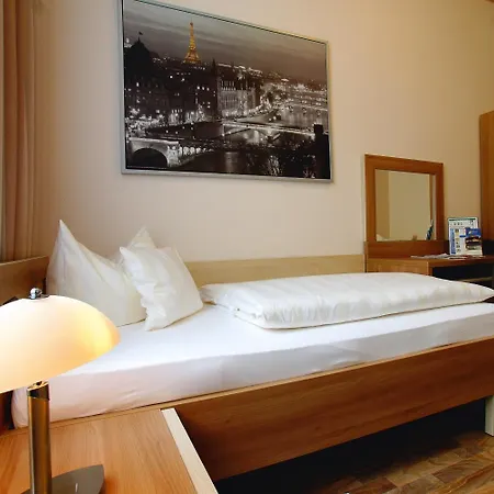 Deutsches Haus 3* براونشفايغ