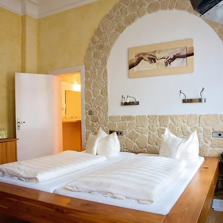 德意志豪斯酒店 酒店 3*